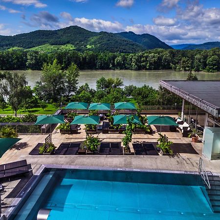 Gartenhotel & Weingut Pfeffel Dürnstein Eksteriør billede