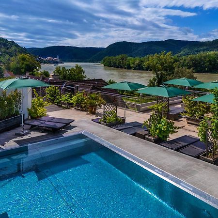 Gartenhotel & Weingut Pfeffel Dürnstein Eksteriør billede
