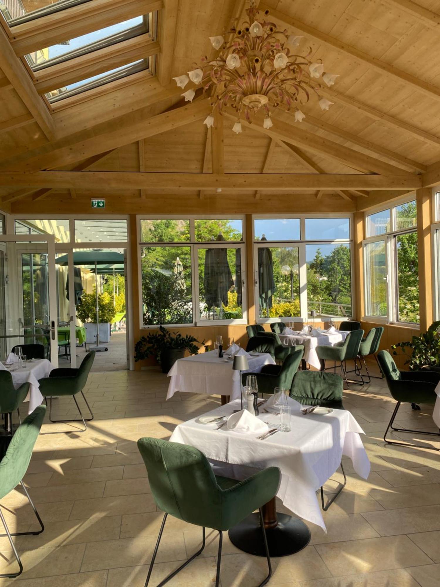 Gartenhotel & Weingut Pfeffel Dürnstein Eksteriør billede