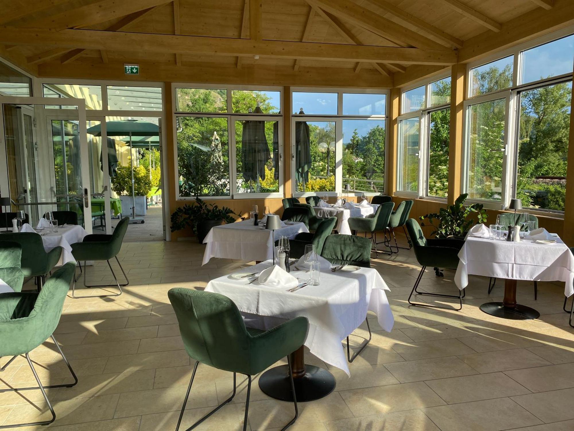 Gartenhotel & Weingut Pfeffel Dürnstein Eksteriør billede