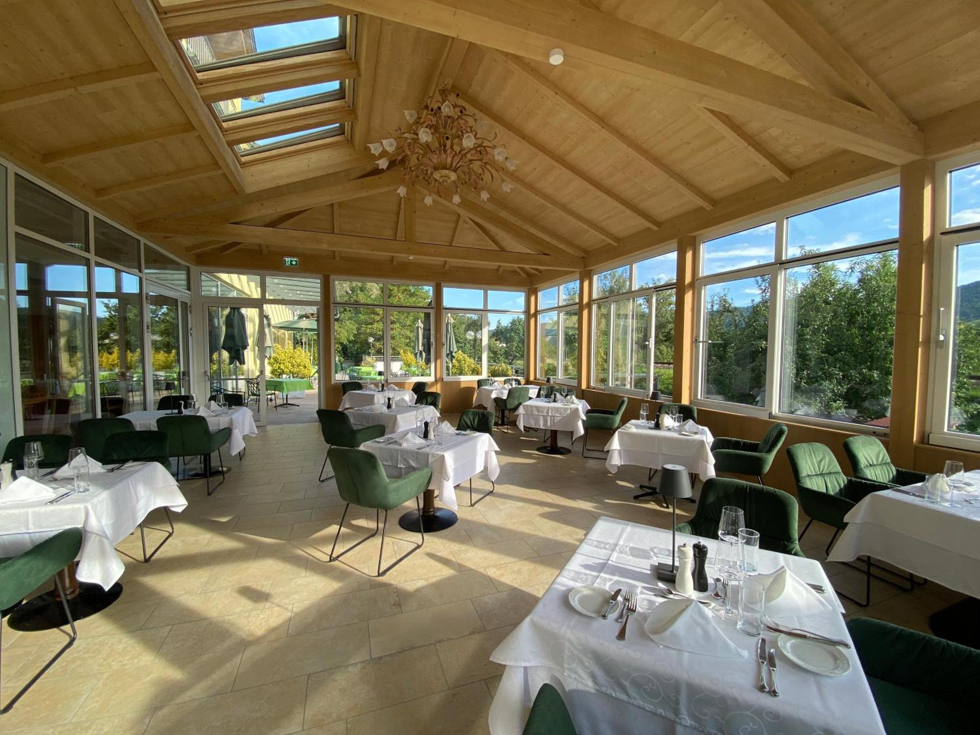 Gartenhotel & Weingut Pfeffel Dürnstein Eksteriør billede